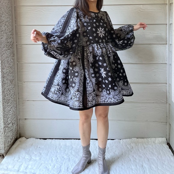 Made To Order | Handmade Bandana Dress -Black-Puff Sleeves - Picture 14 of 15